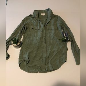 Witchery green top size 6 100% viscose